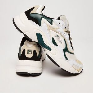 FILA Luminance Sneakers